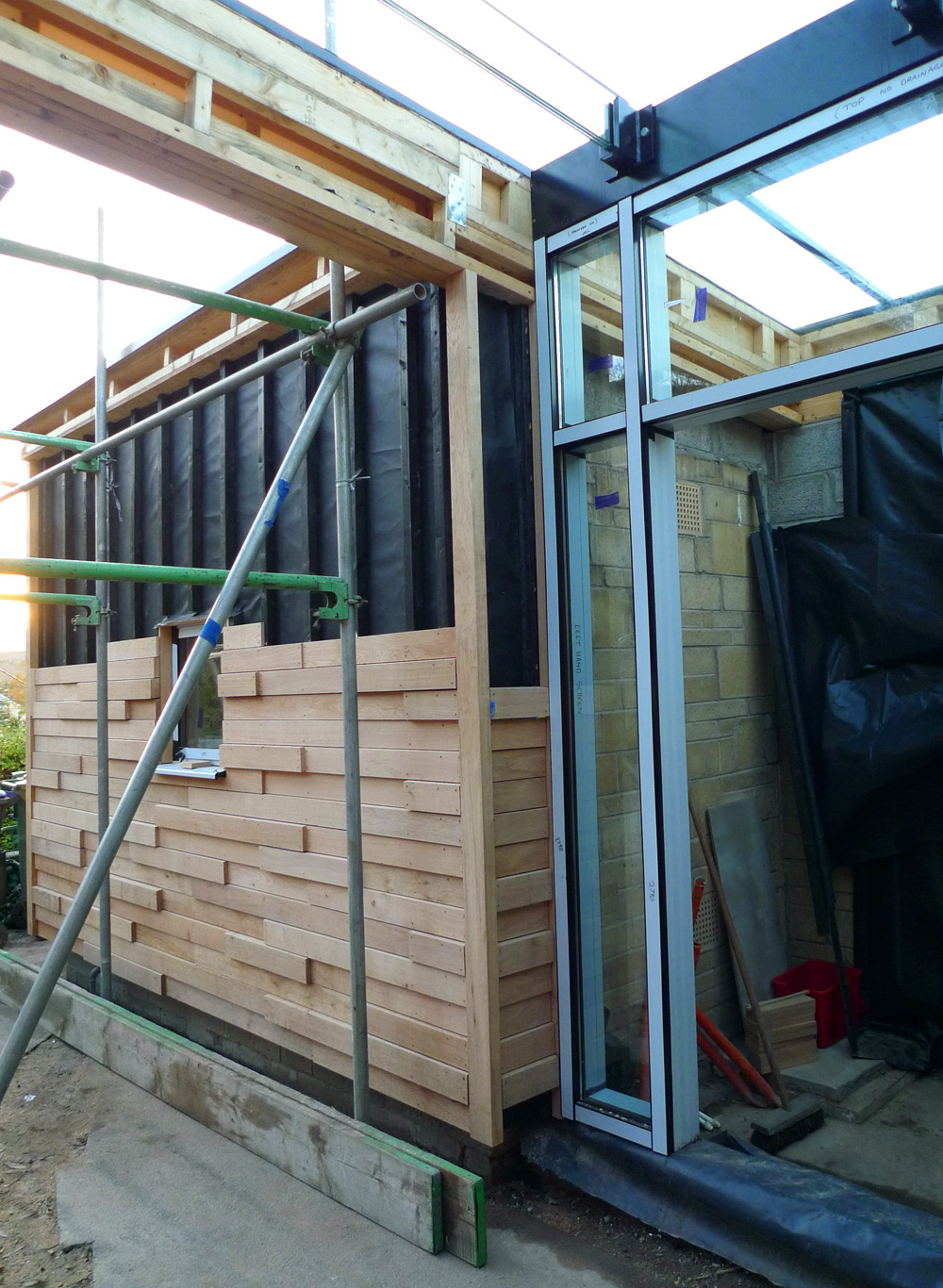 English Oak cladding - Cladding, Tyvek UV Facade and battens